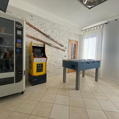 Bed In Bus Bed & Breakfast Belluno Exterior photo